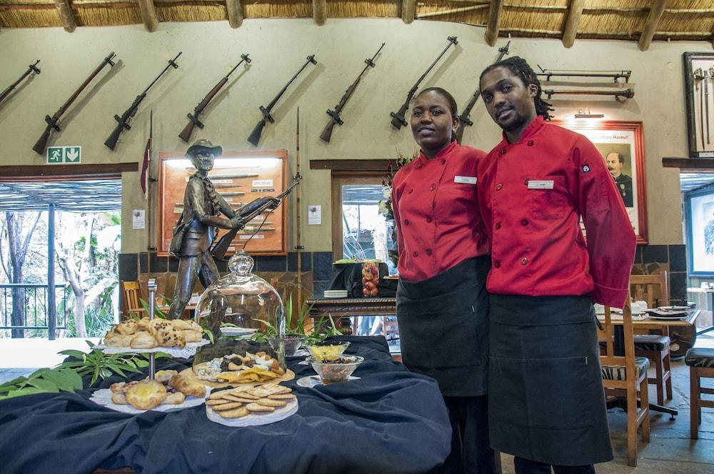 Kedar Heritage Lodge, Conference Centre & Spa Phokeng Kültér fotó
